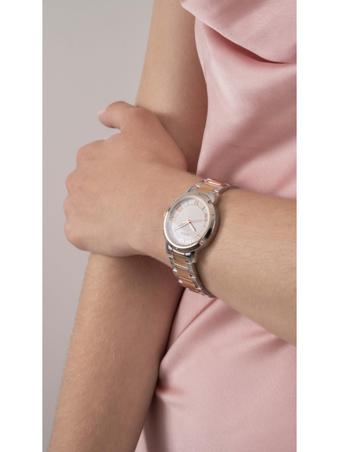 Guess Dress 34 mm White Dial Women Analog Watch GW0404L3