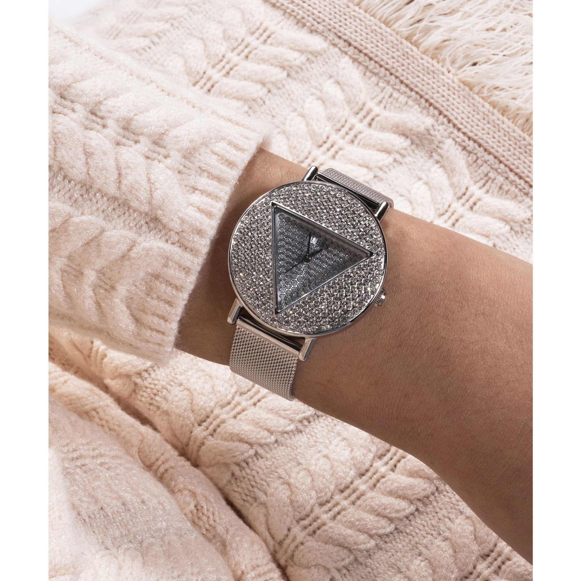 Guess Silver Dial Women Analog Watch GW0477L1