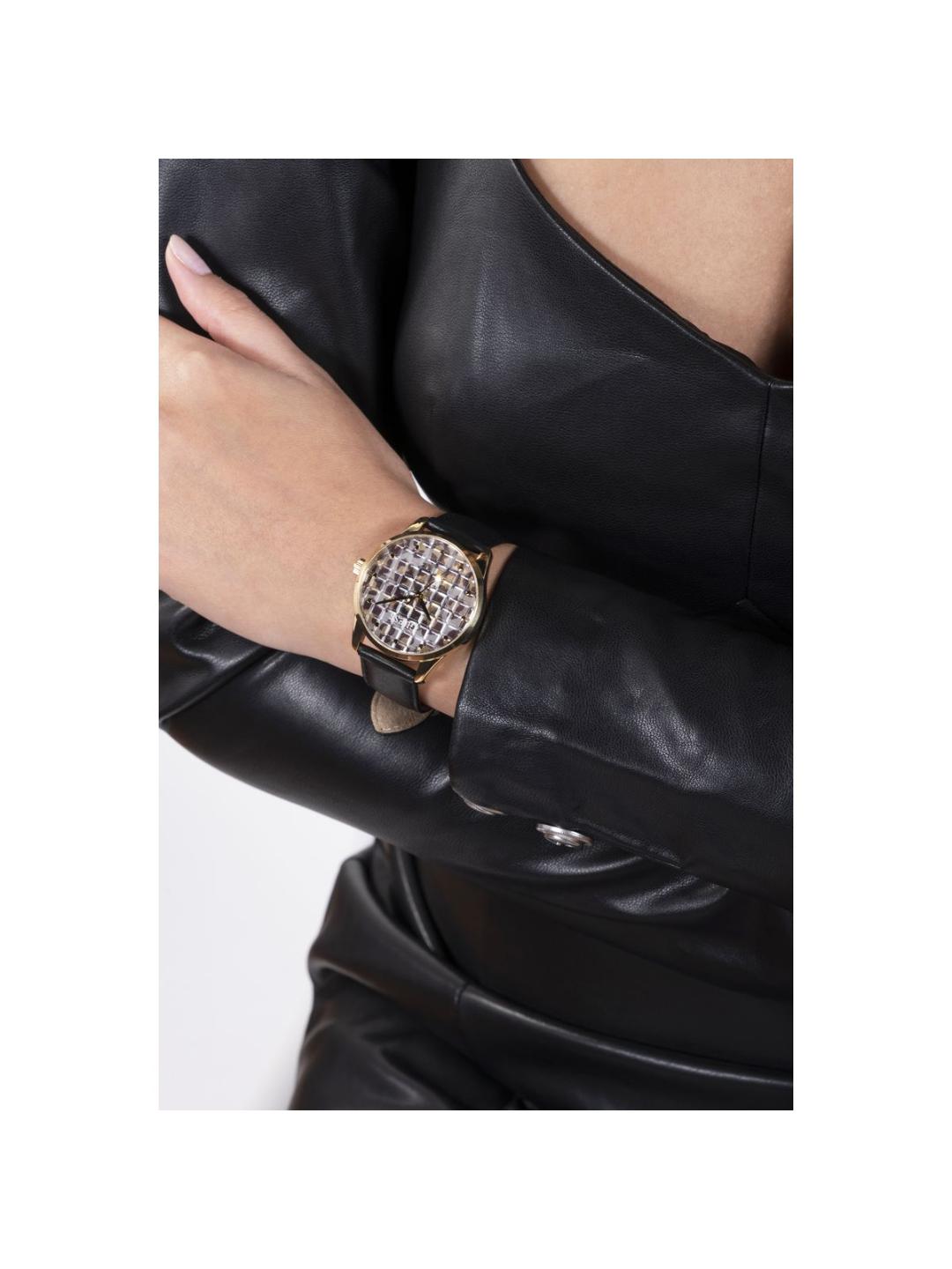 Guess Animal Print Dial Women Analog Watch GW0481L1