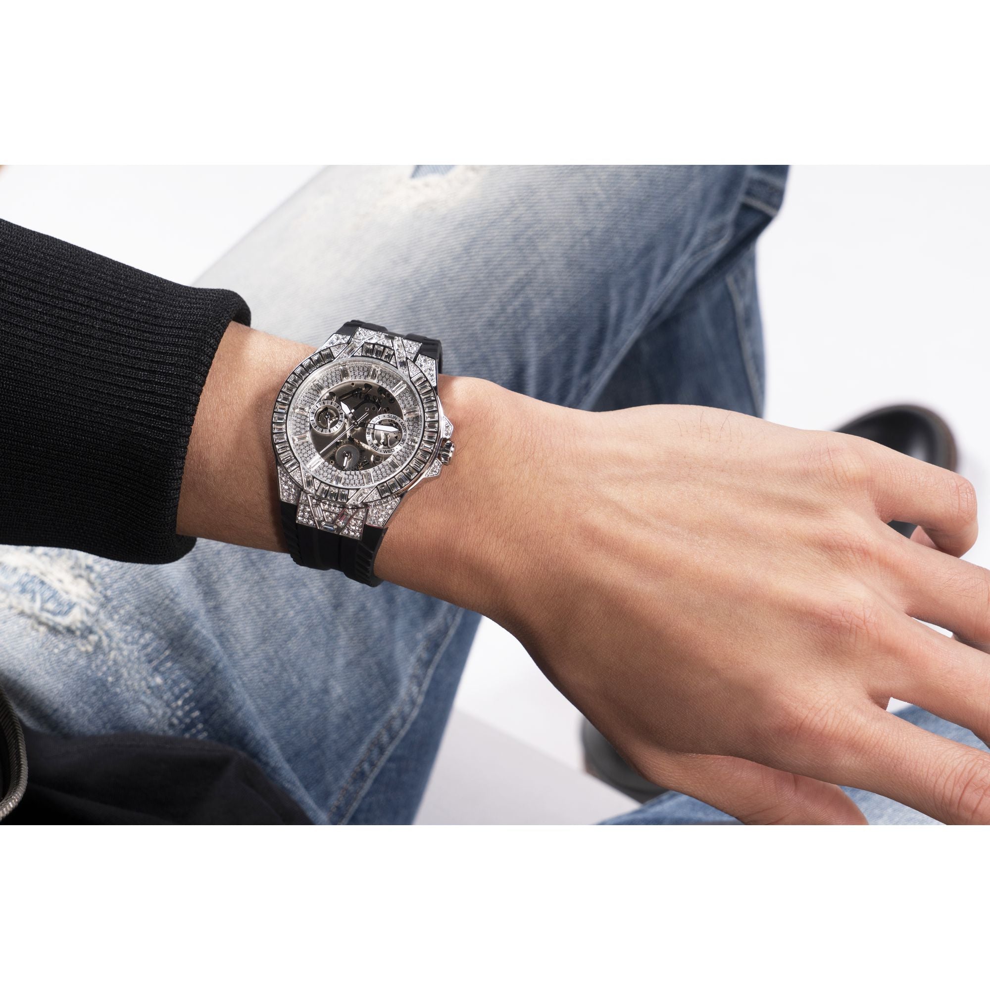 Guess 44 mm Silver Dial Men Analog Watch GW0498G1
