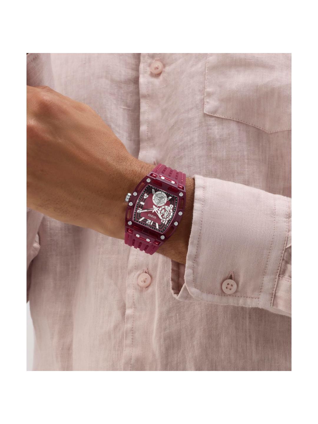 Guess Trend Men 42 mm Red Dial Chrono Watch GW0499G12