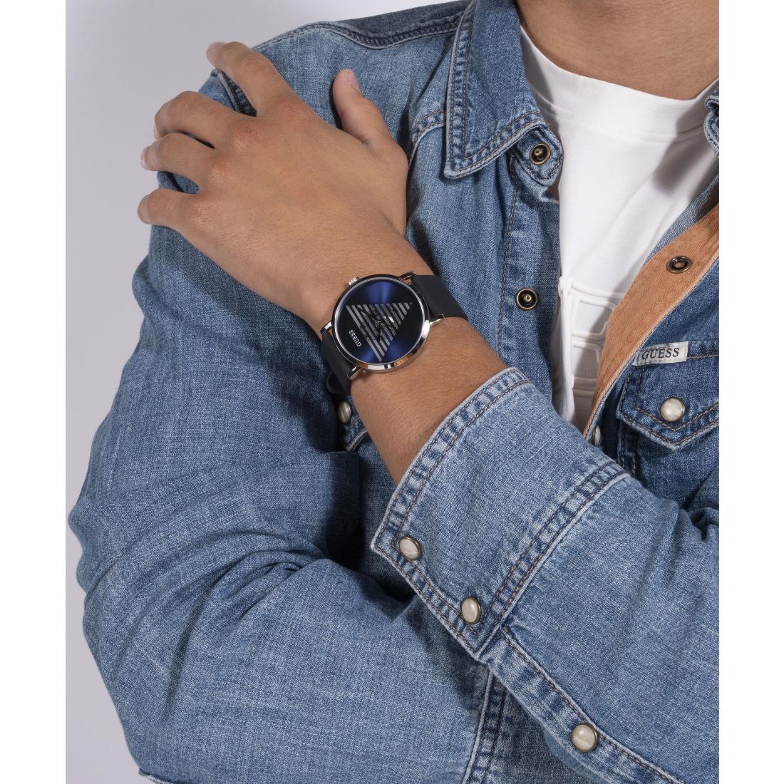 Guess IDOL Men Blue Round Dial Analog Watch GW0503G2