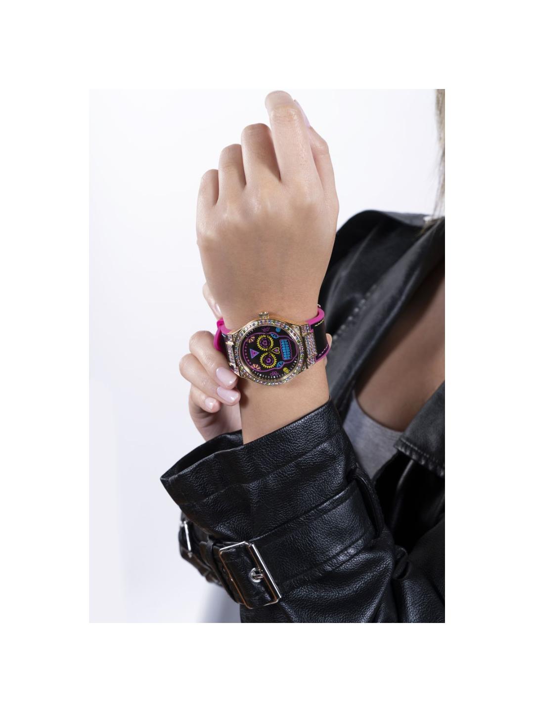 Guess Trend Women 39 mm Clear Dial Analog Watch GW0505L1