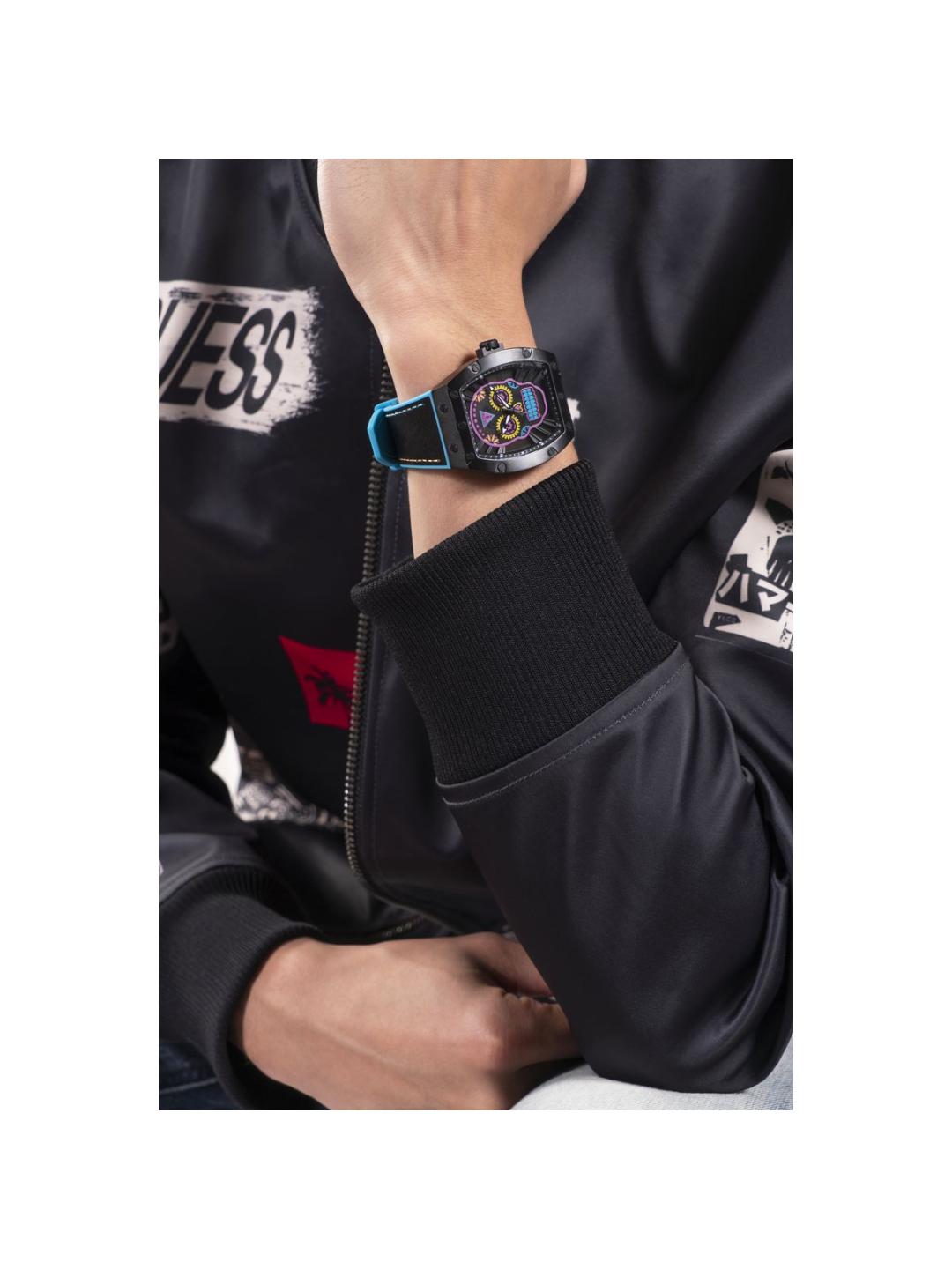 Guess Trend Men 44 mm Clear Dial Analog Watch GW0506G1