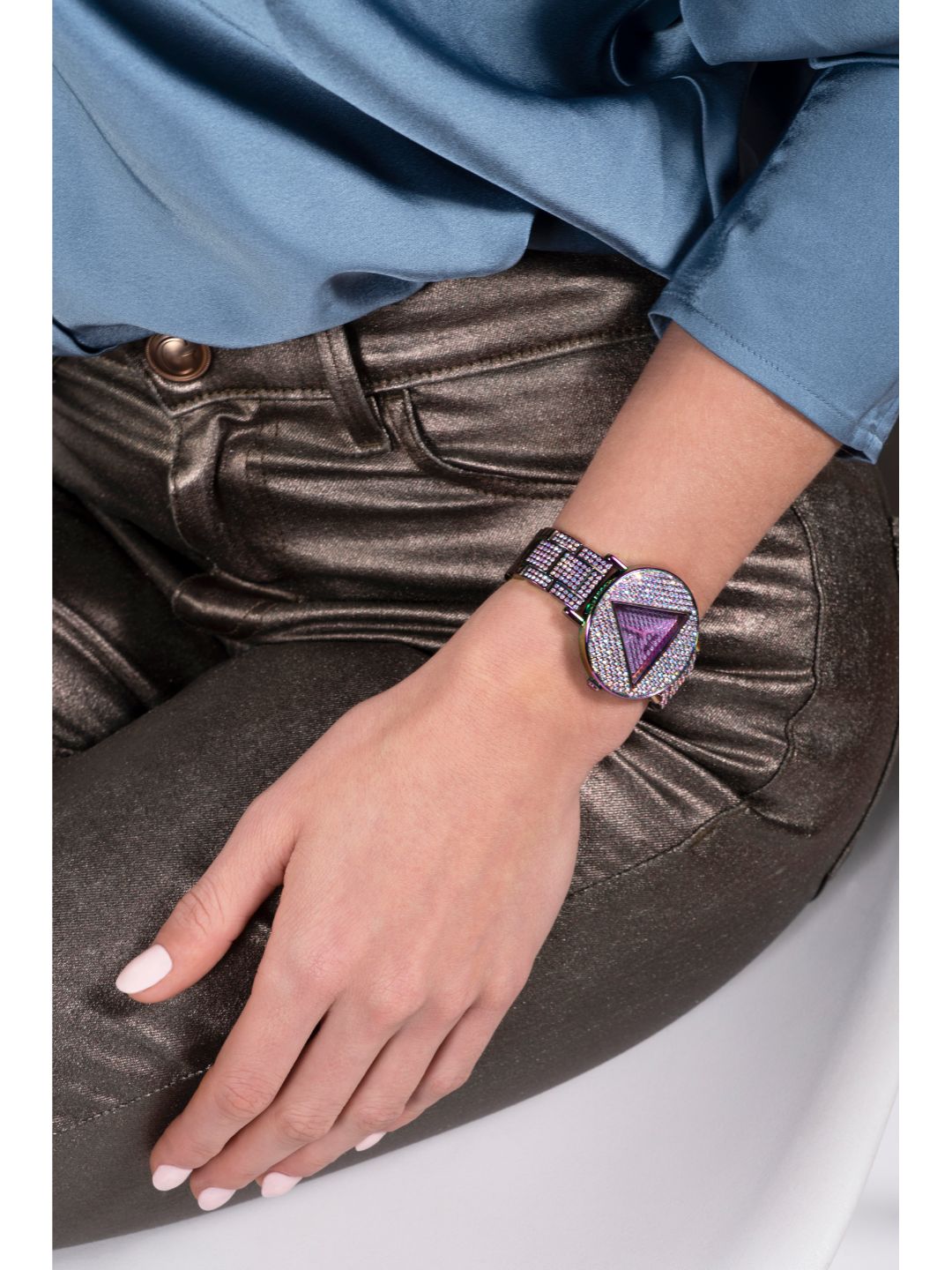 Guess 36 mm Ladies Trend Iridescent Watch GW0512L4