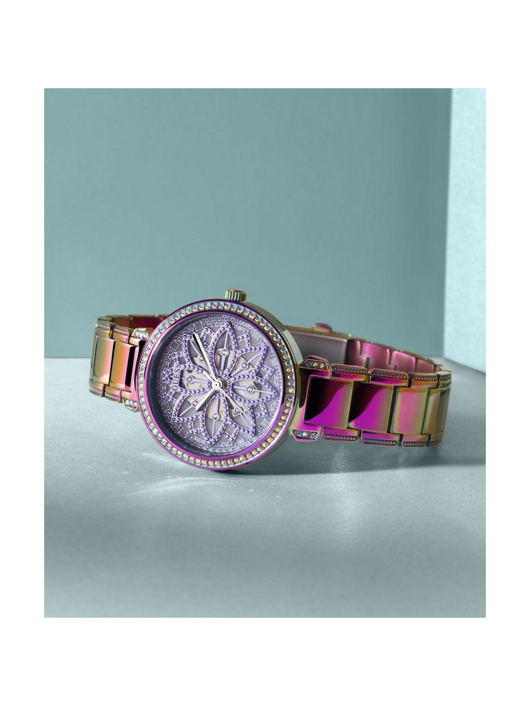 Guess Trend Women 36 mm Purple Dial Analog Watch GW0528L4