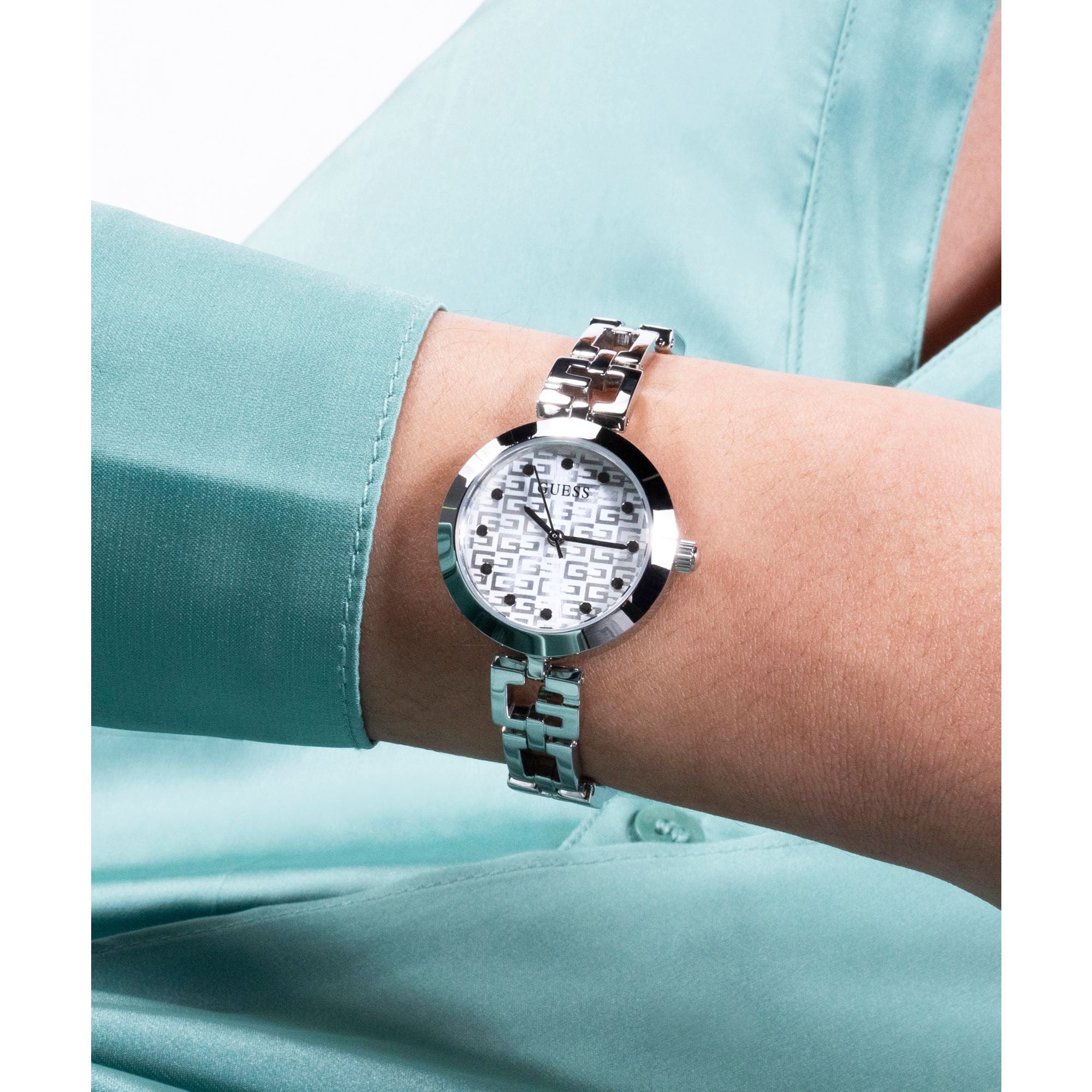 Guess Ladies 26 mm Silver Tone Analog Watch GW0549L1