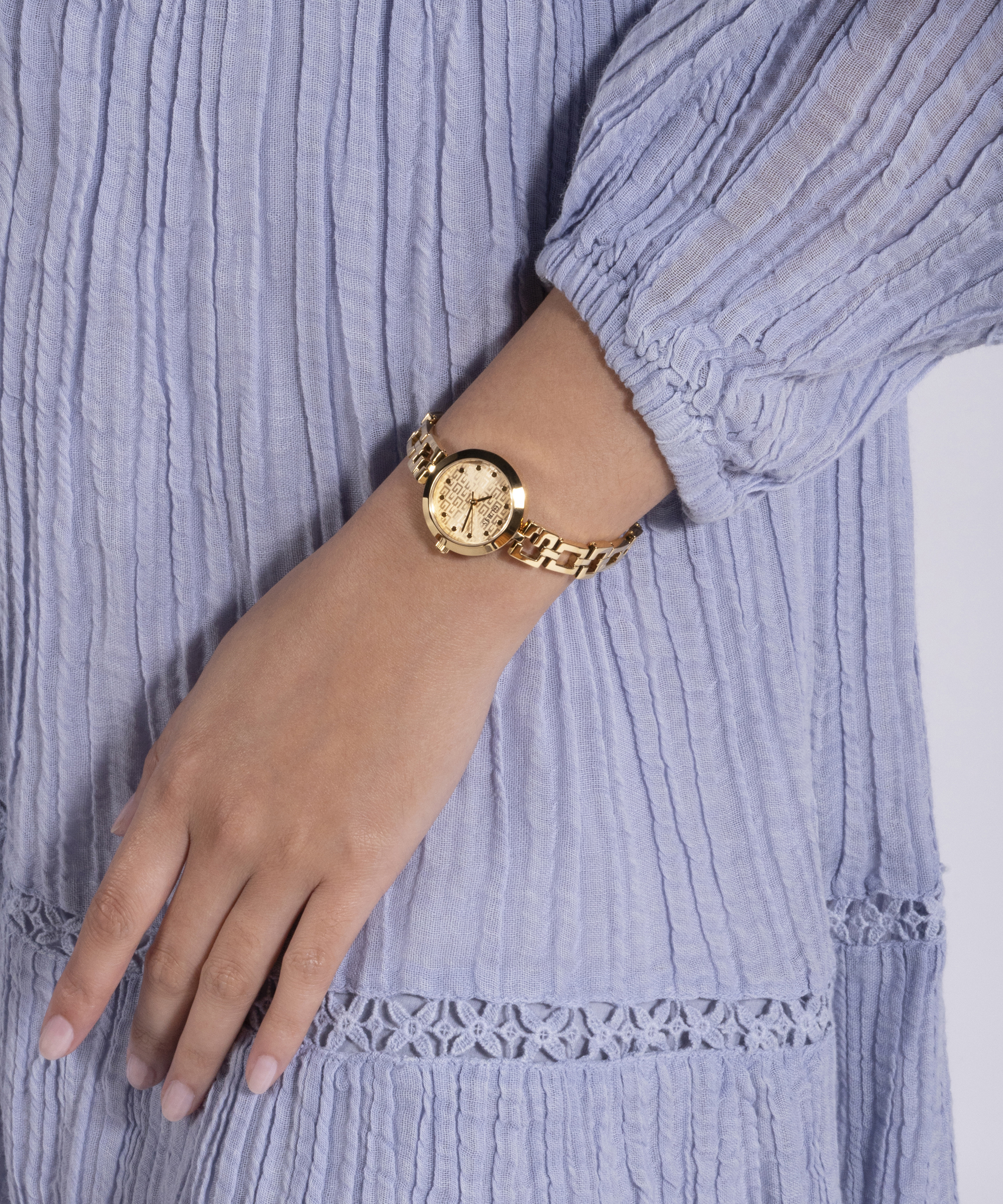 Guess Champagne Dial Women Watch GW0549L2