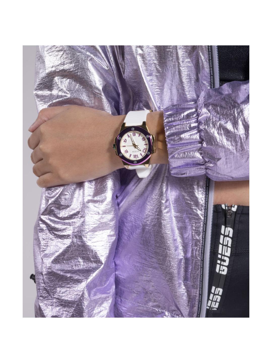 Guess White Dial Women Analog Watch GW0556L2