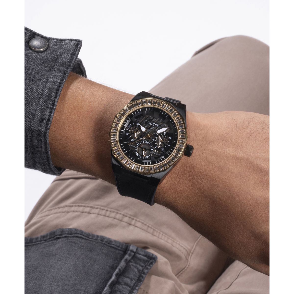 Guess Black Dial Men Analog Watch GW0567G1