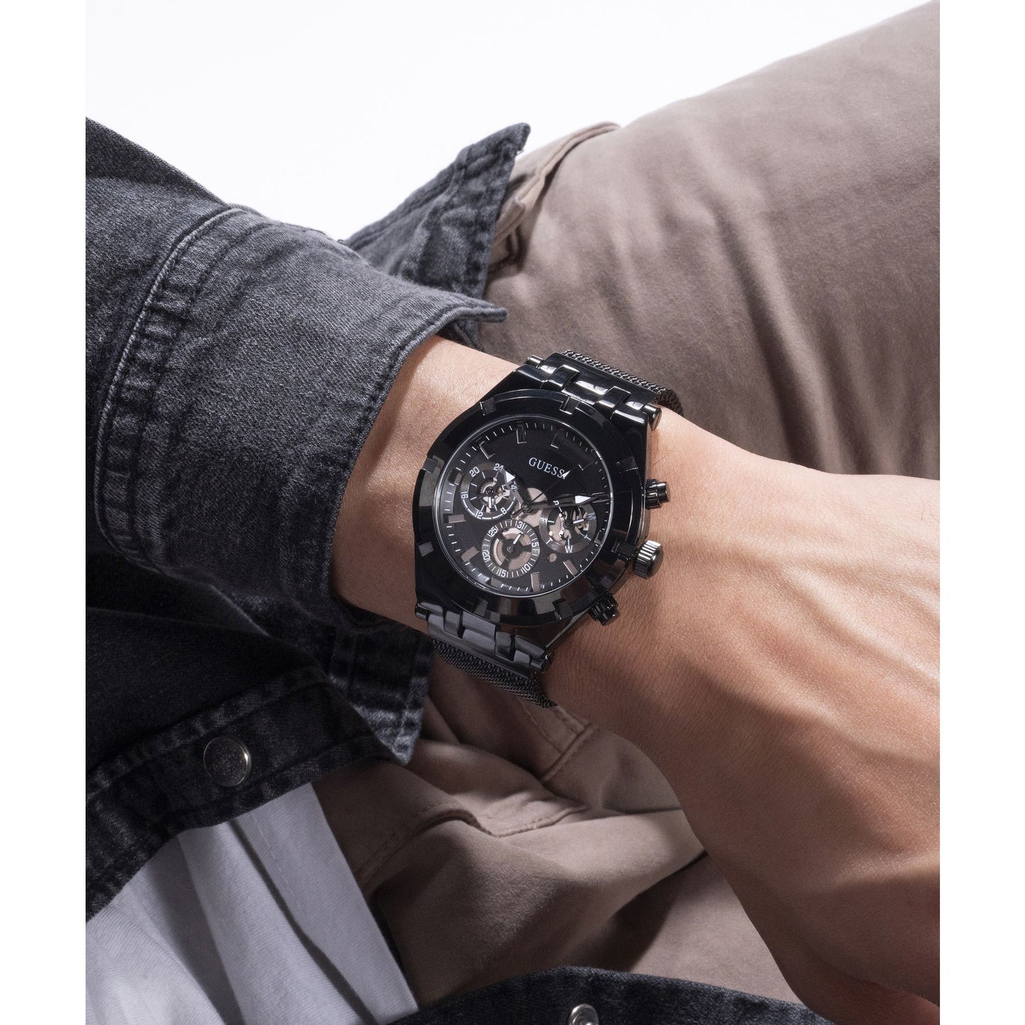 Guess Sport 44 mm Black Dial Men Chrono  Watch- GW0582G3