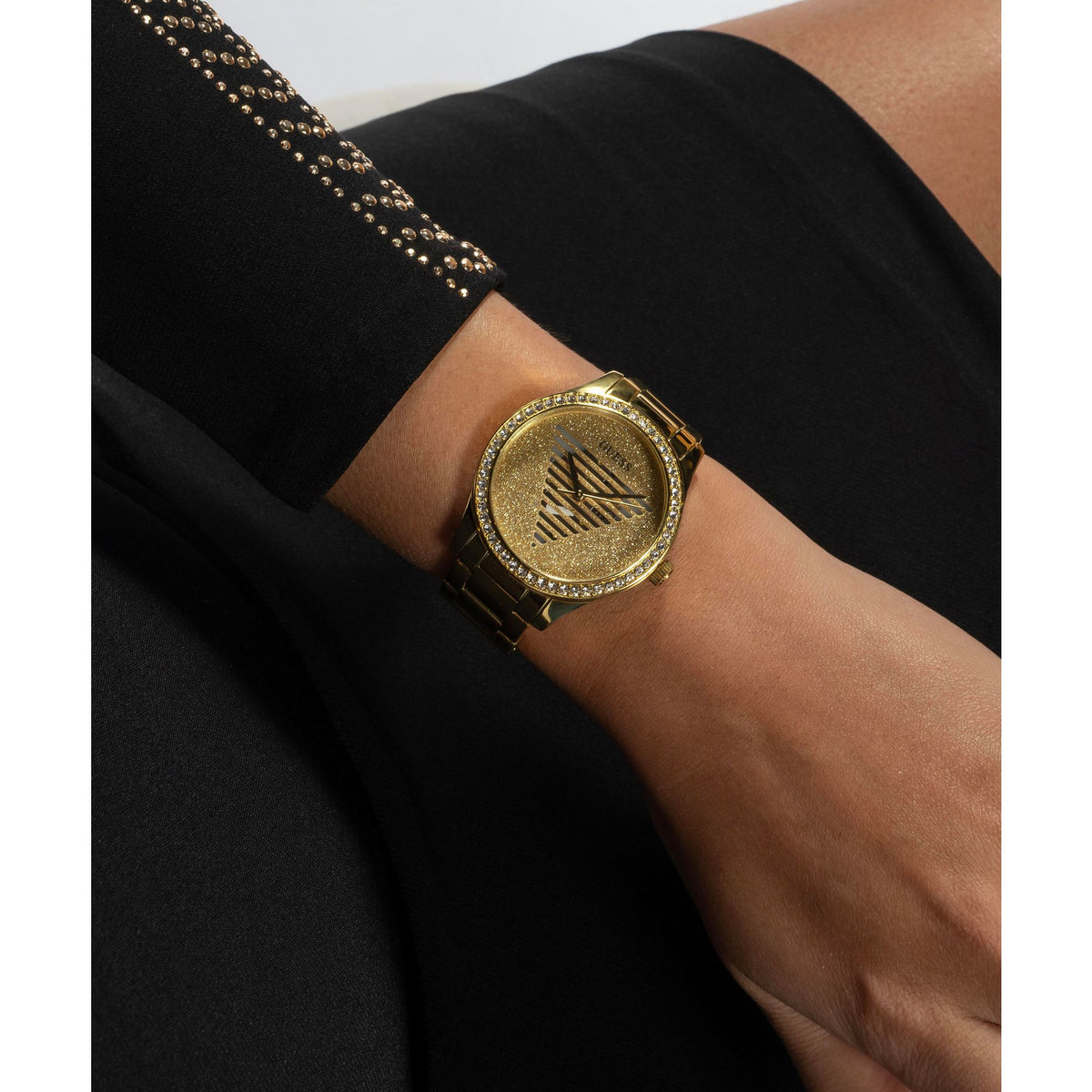 GUESS Stainless Steel Analog Champagne Dial Women's Watch Gw0605L2