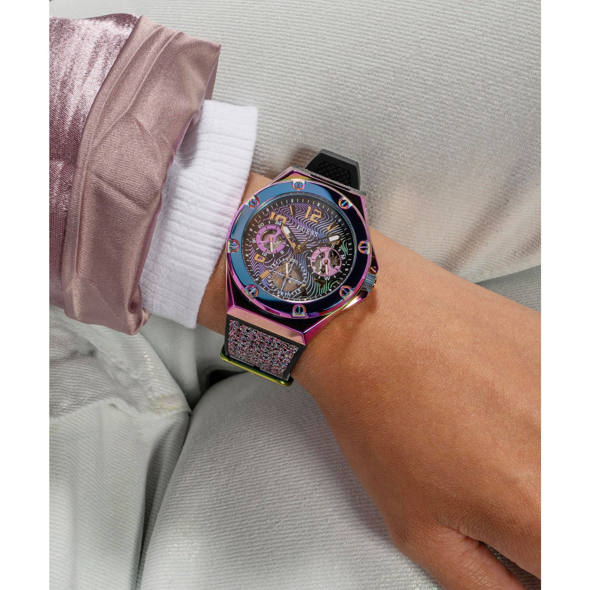 Guess Sport 40 mm Multi Dial Women Chrono Watch GW0620L4