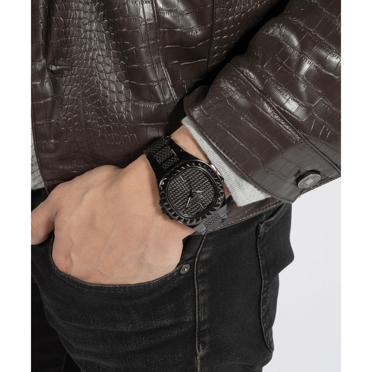 Guess Black Dial Men Analog Watch GW0622G2