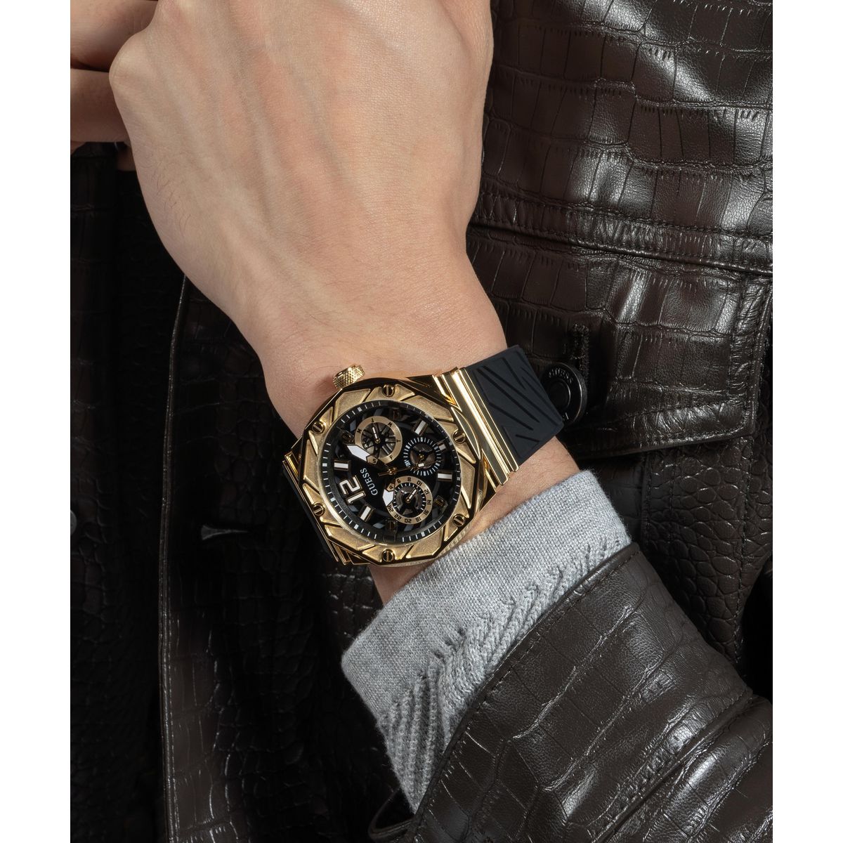 Guess Black Dial Men Analog Watch GW0634G2