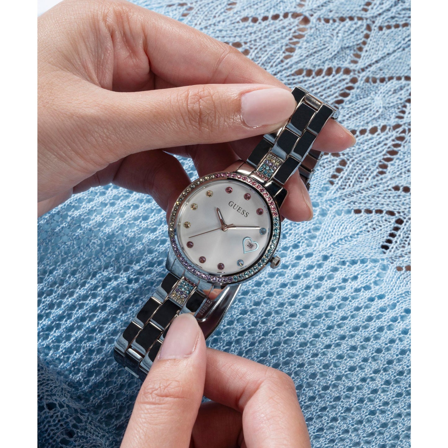 Guess Ladies 34 mm Silver Tone Date Watch GW0657L1