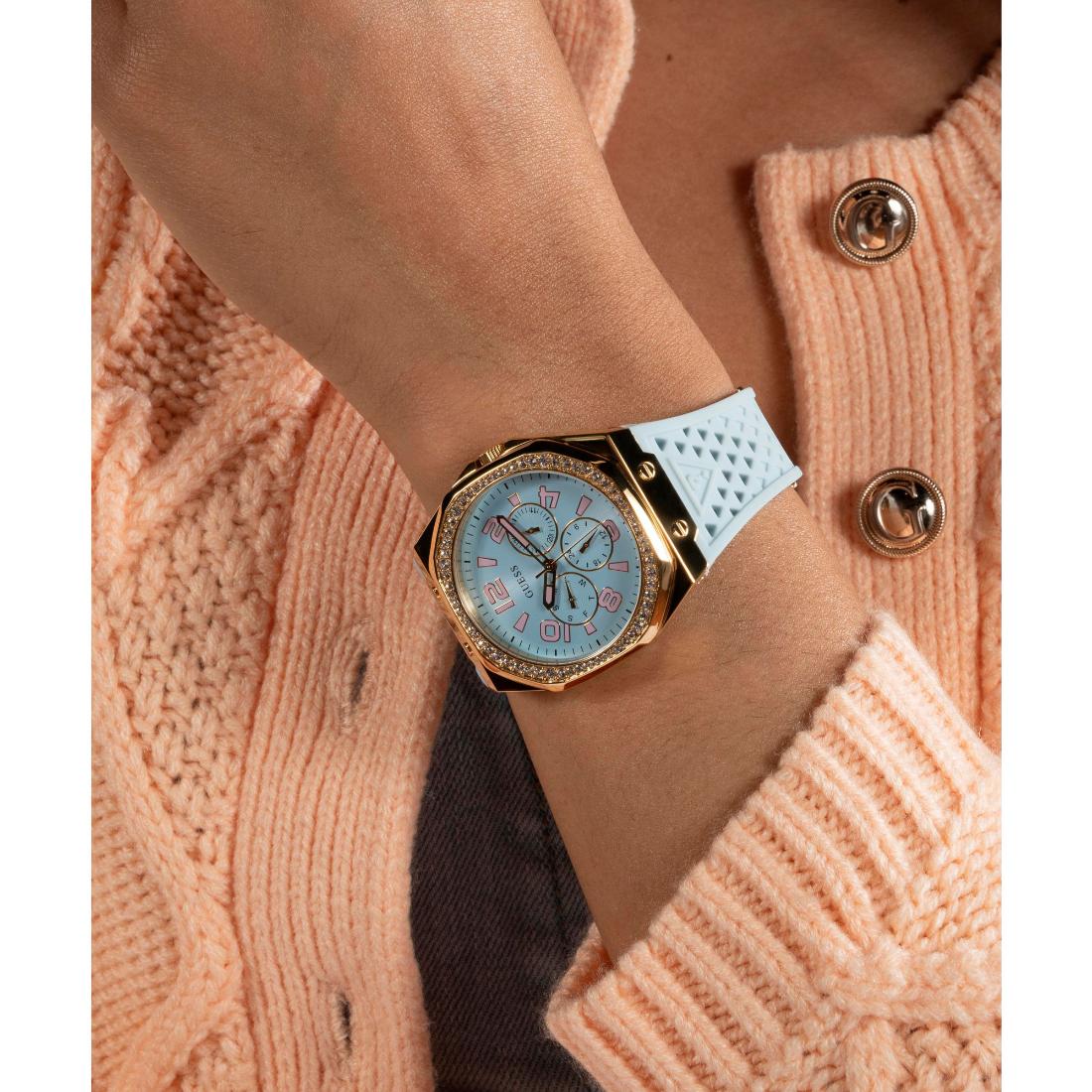 Guess Women 39.5 mm Blue Dial Analog Watch GW0694L1