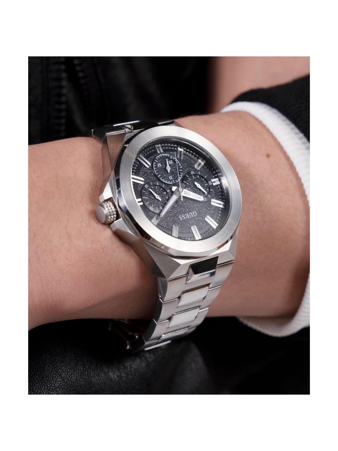 Guess Sport Men 46 mm Black Dial Analog Watch GW0798G1
