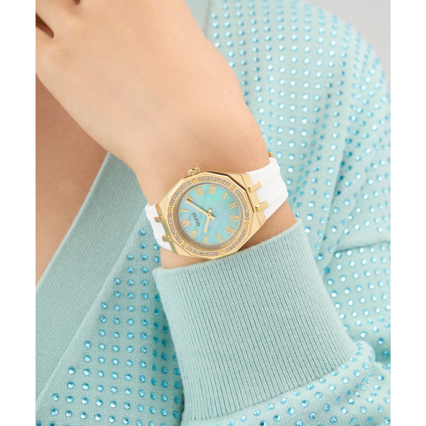 Guess Dress 36 mm Green Dial Women Analog Watch GW0872L1