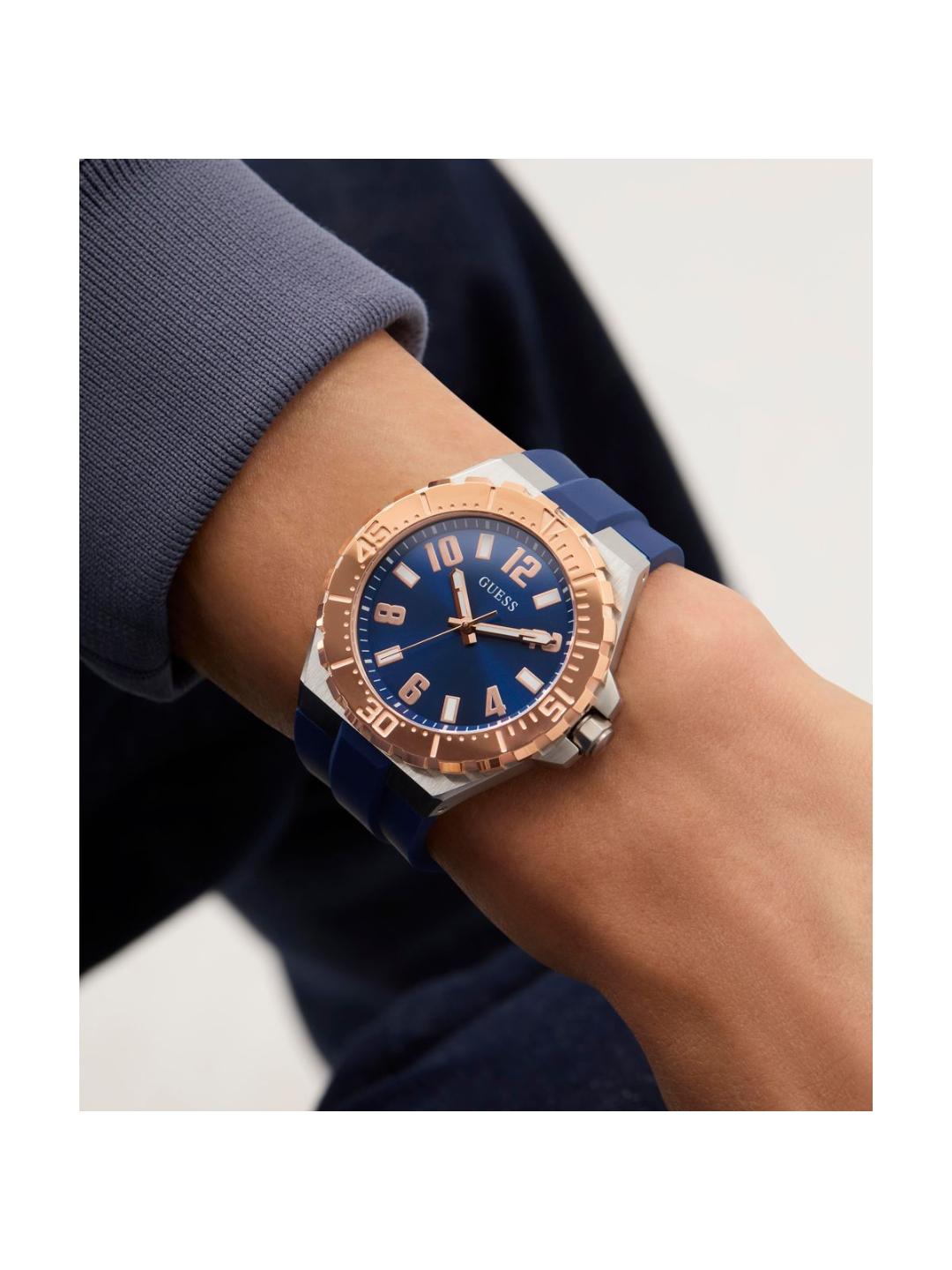 Guess Sport 44 mm Blue Dial Men Analog Watch GW0906G3