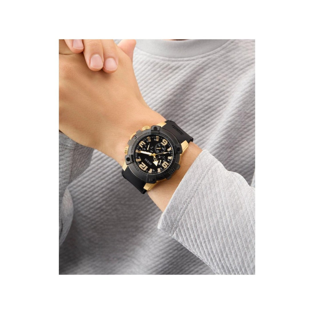 Guess Sport 52 mm Black Dial Analog Men Watch GW0911G3