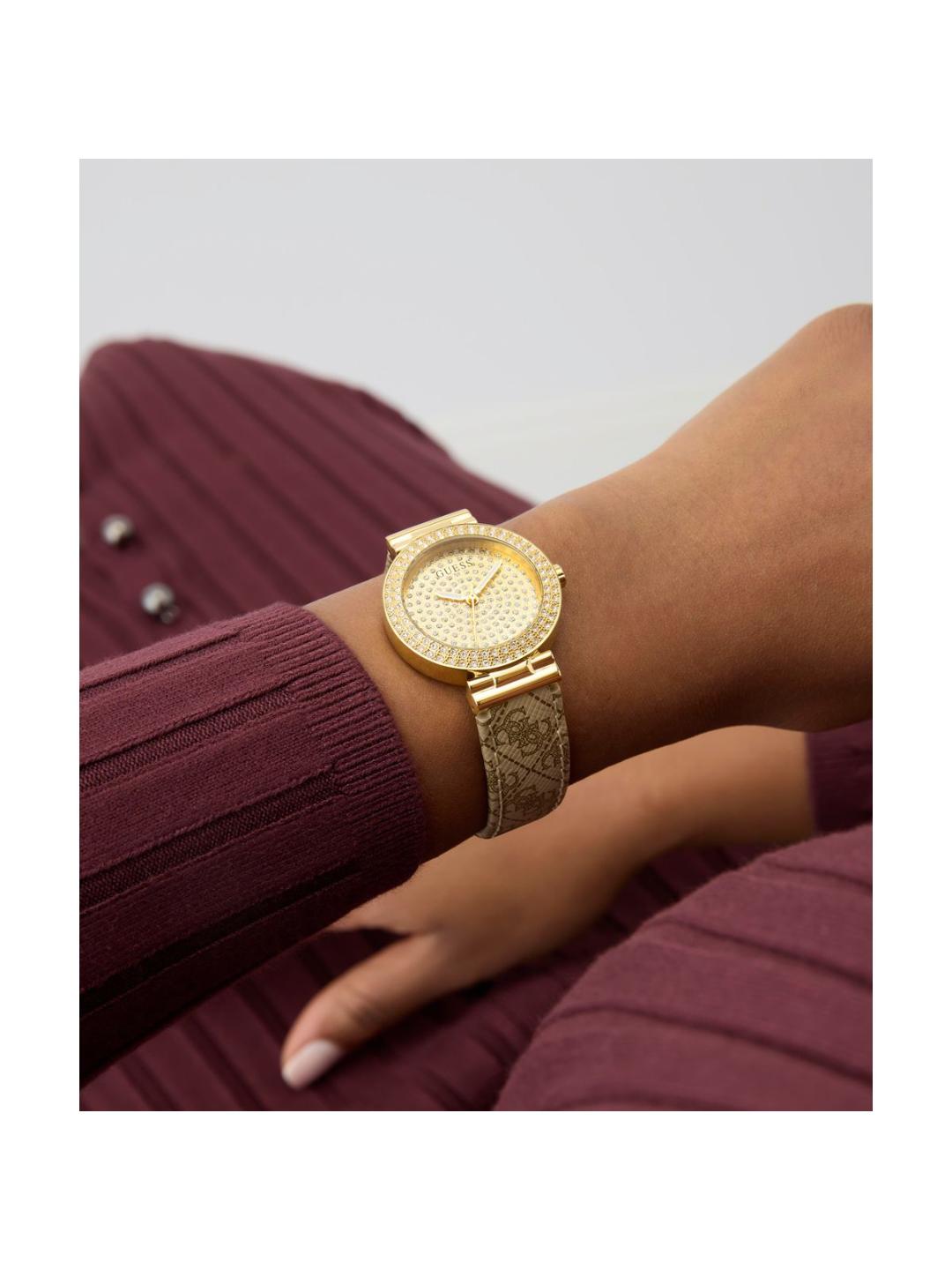Guess Trend Women 32 mm Gold Dial Analog Watch GW0943L2