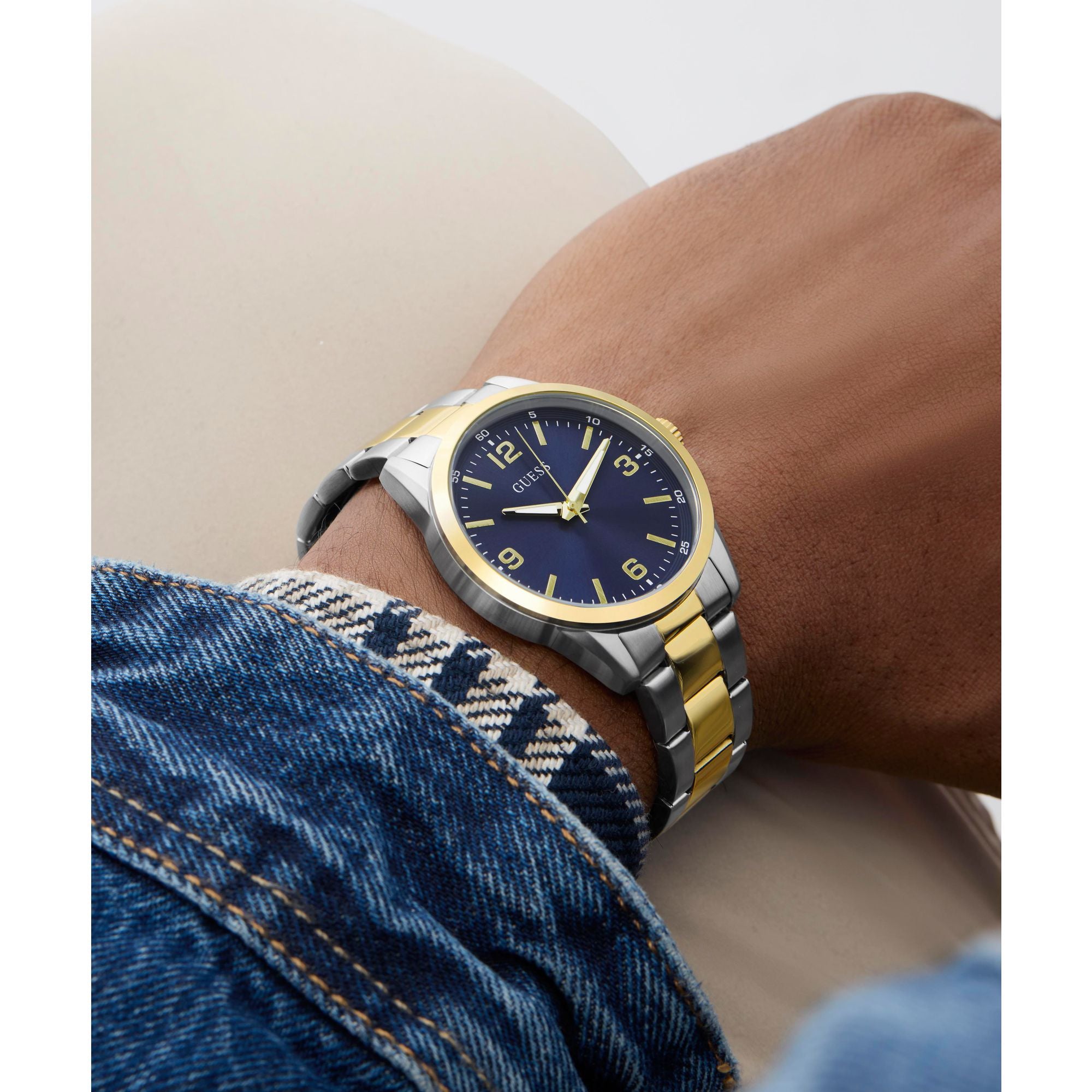 Guess Sport 40 mm Blue Dial Men Analog Watch GW0965G4