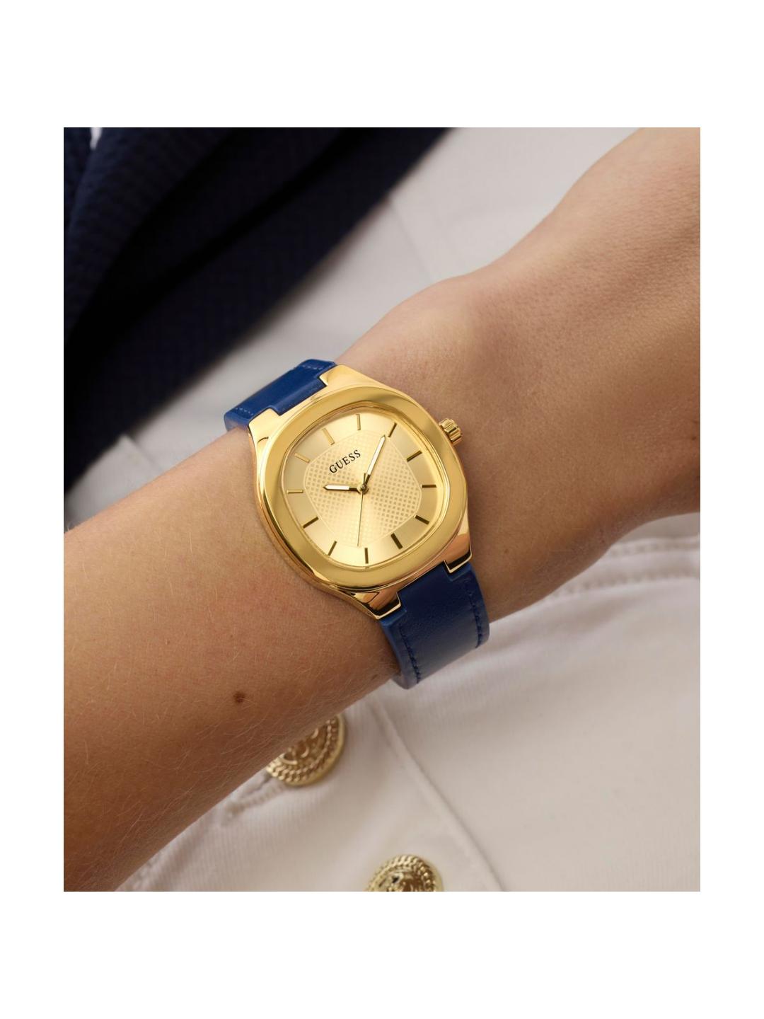 Guess Dress Women 32 mm Gold Dial Analog Watch GW0996L2