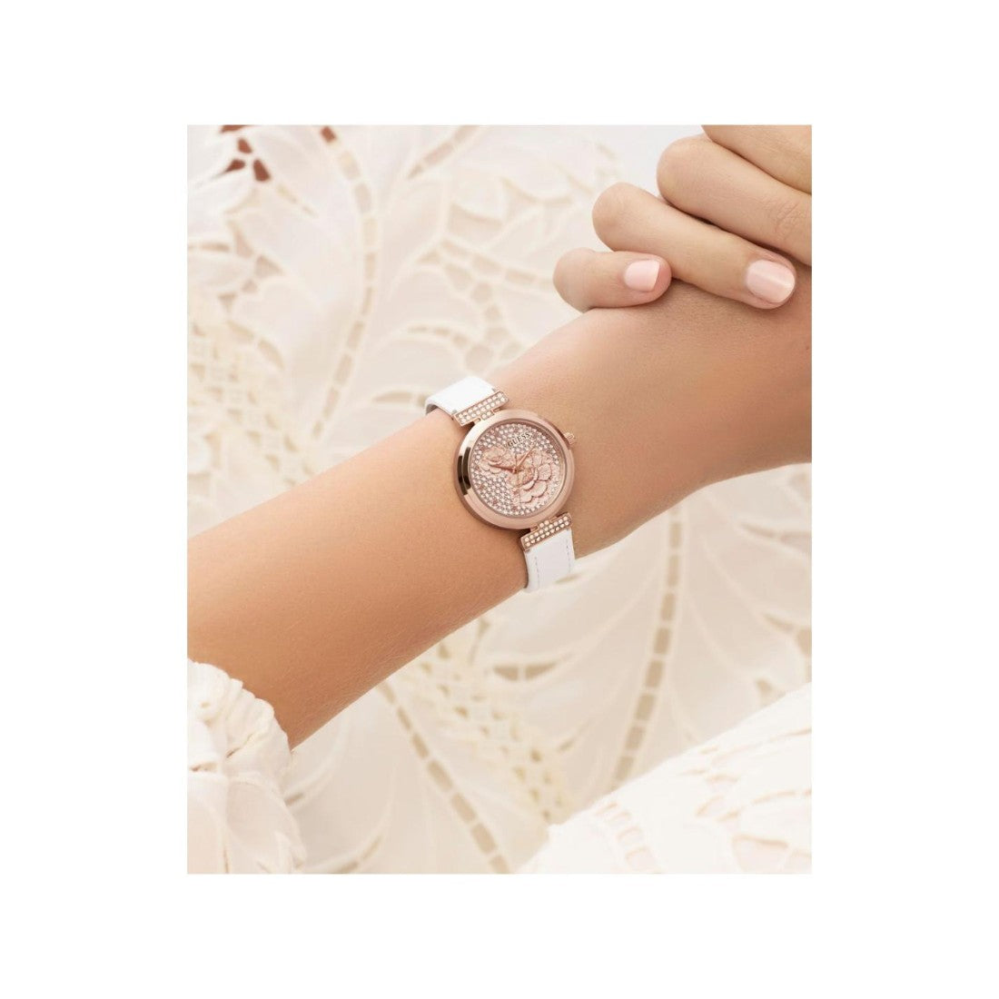 Guess Trend 28 mm Rose Gold Dial Analog Women Watch GW1046L4