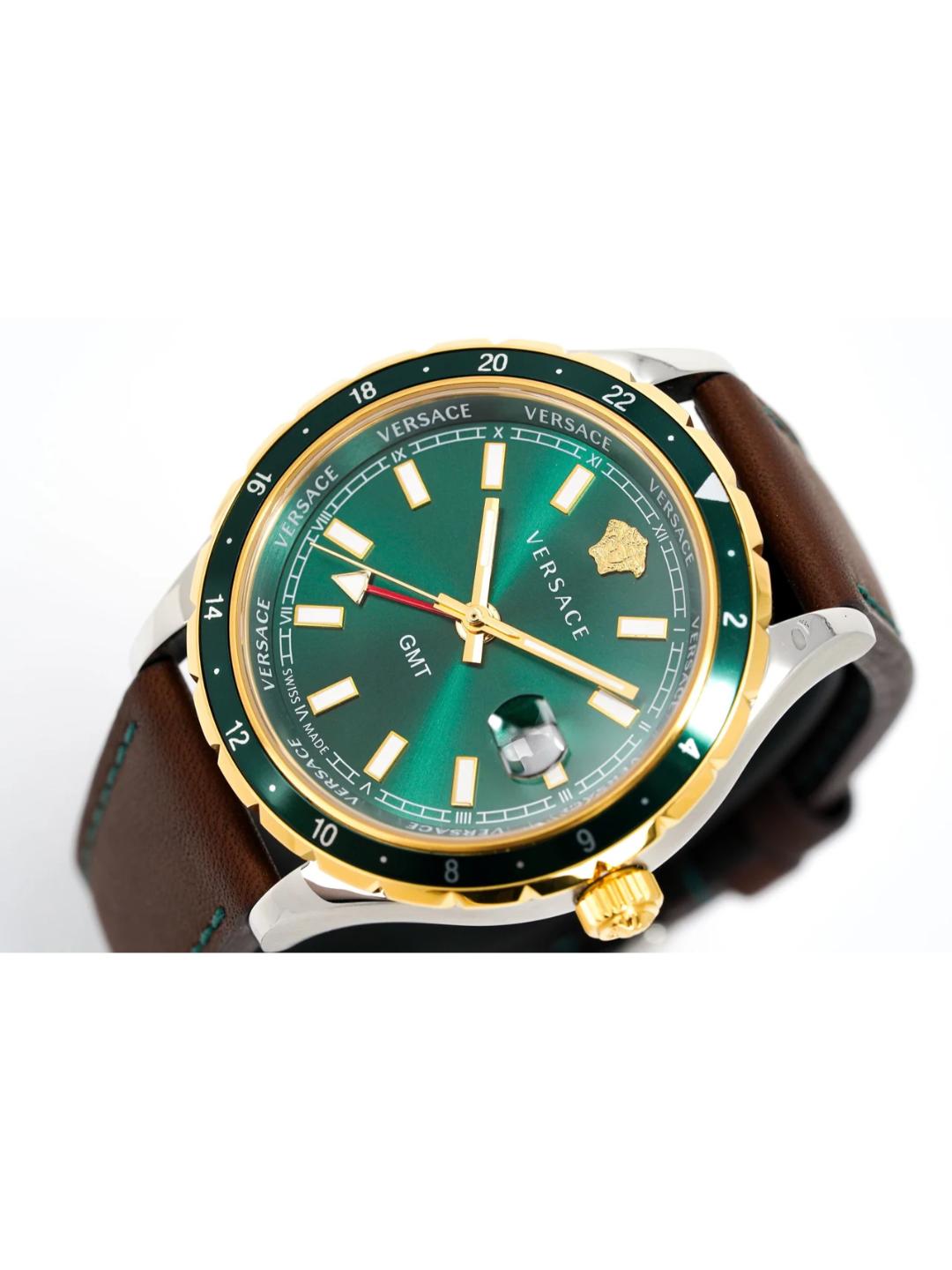 Versace Men 42 mm Green Dial Analog Watch V11090017