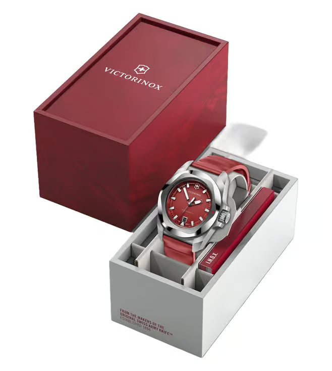 Victorinox Men 41 mm Quartz Analog Black Dial Silicone Strap Watch V242029