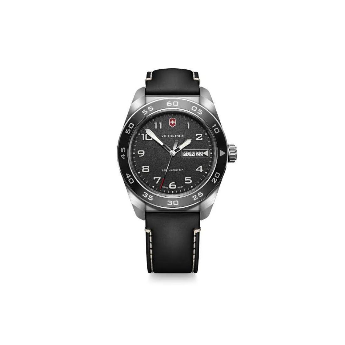 Victorinox Swiss Army Men Watch 42 mm Black Dial Quartz-V242041