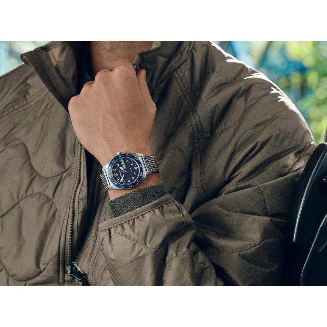 Victorinox Swiss Army Men Watch 42 mm Blue Dial Quartz 242042