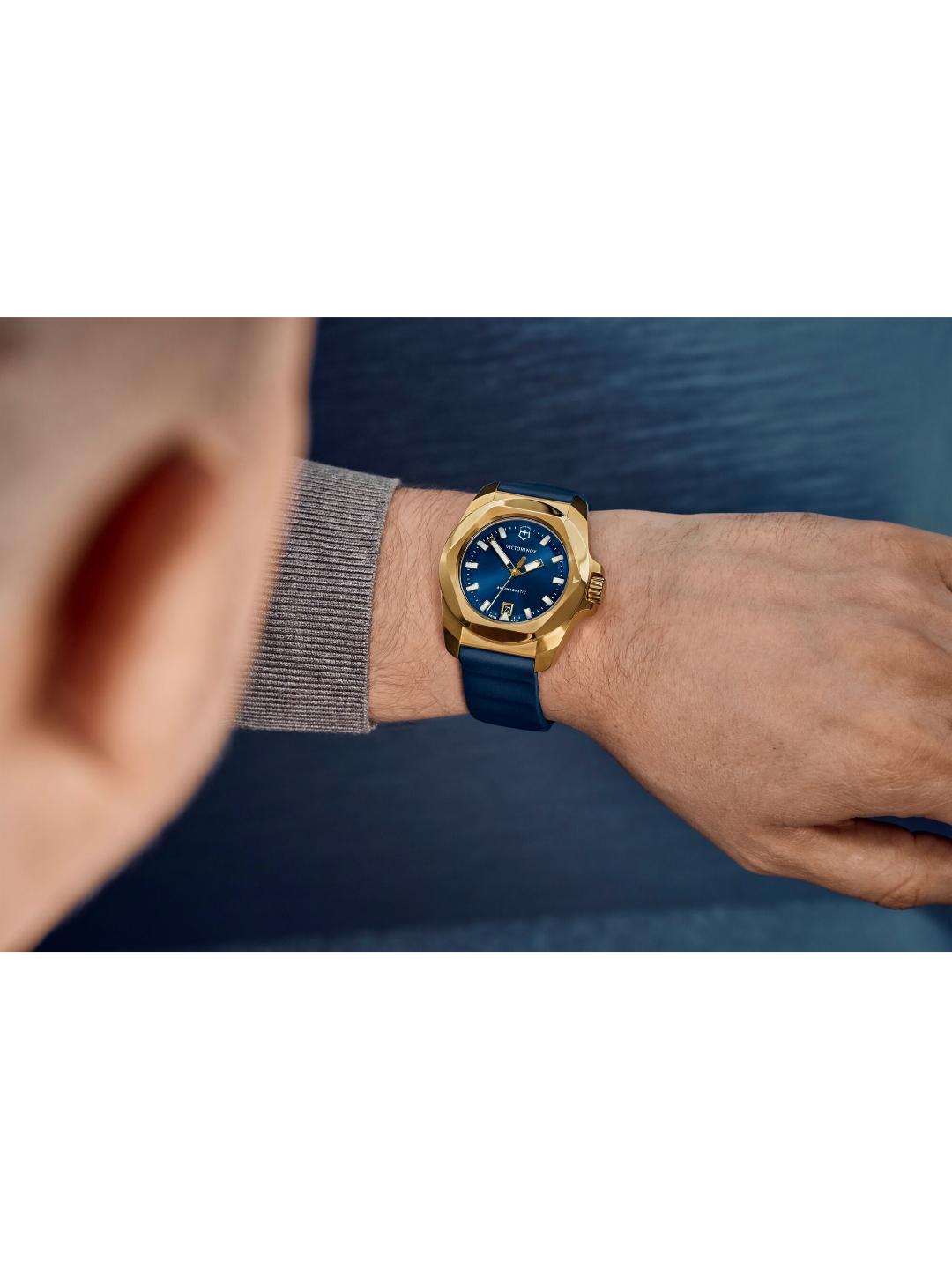 Victorinox I.N.O.X. Men 41 mm Blue Dial Analog Watch 242090