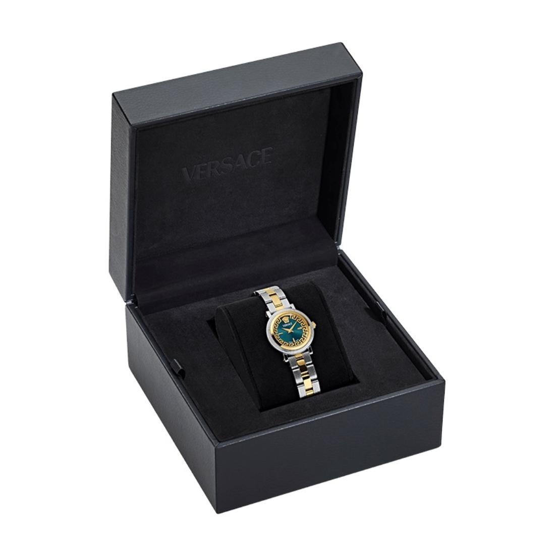 Versace Green 28 mm Dial Women Analogue Watch VE8CA0324