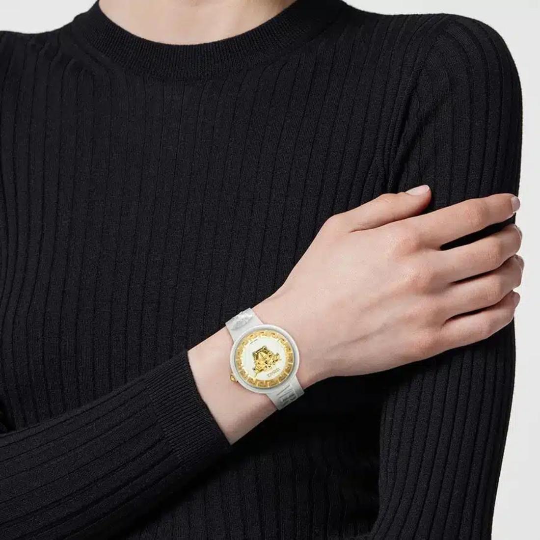 Versace Iconic.Medusa Pop 39 mm White Dial Unisex Analog Watch VE8J00524