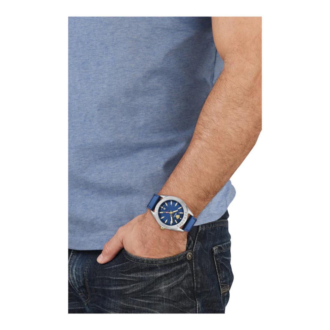 Versace V Code Gmt.Scpecial 42 mm Blue Dial Men Analog Watch VEAFA0124