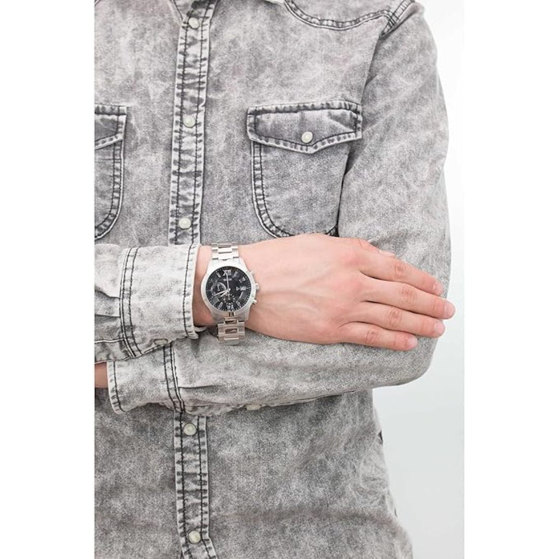 Guess Analog Black Dial Men's Watch W0668G3