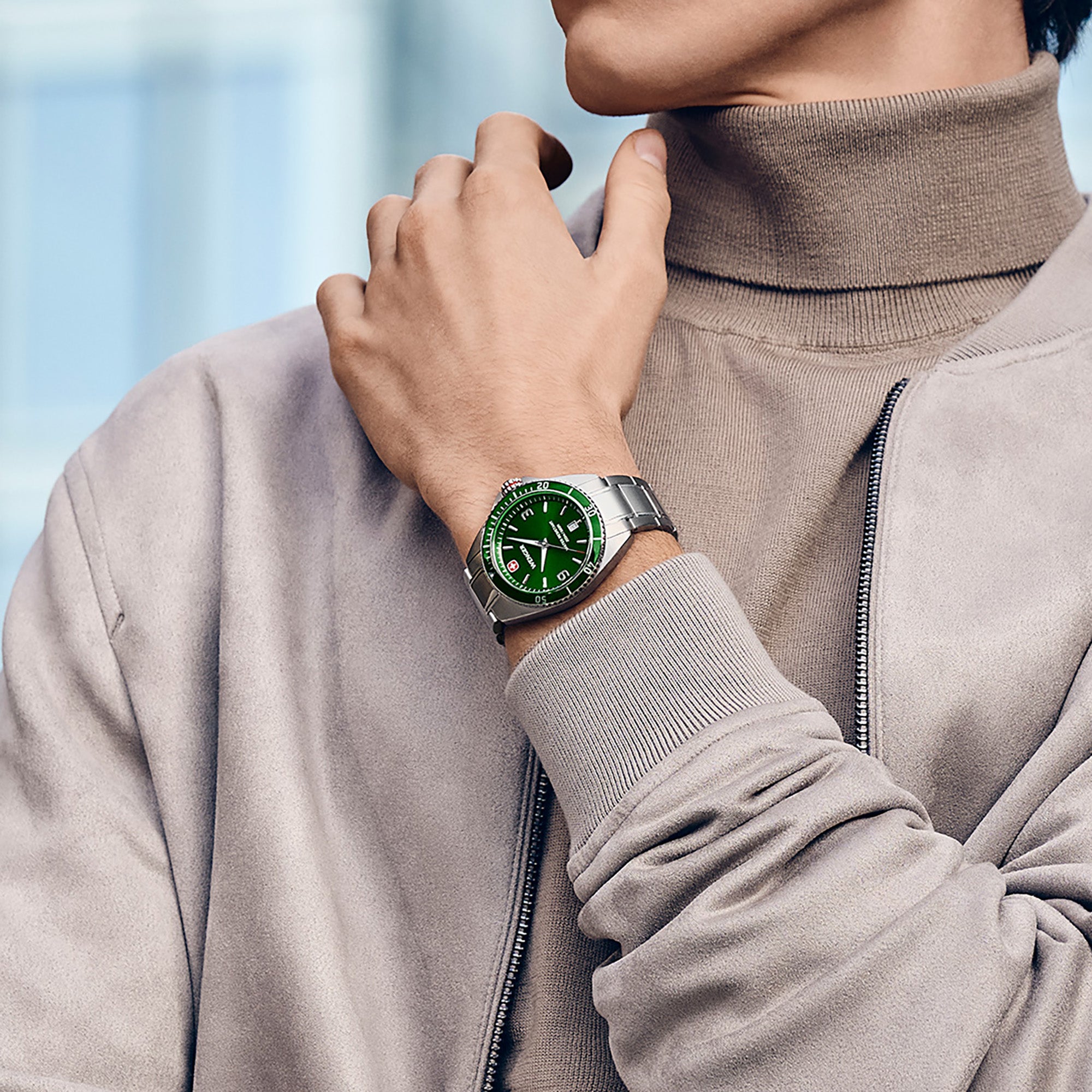 Wenger Executive 40 mm Green Dial Men Analog Watch 01.2031.102