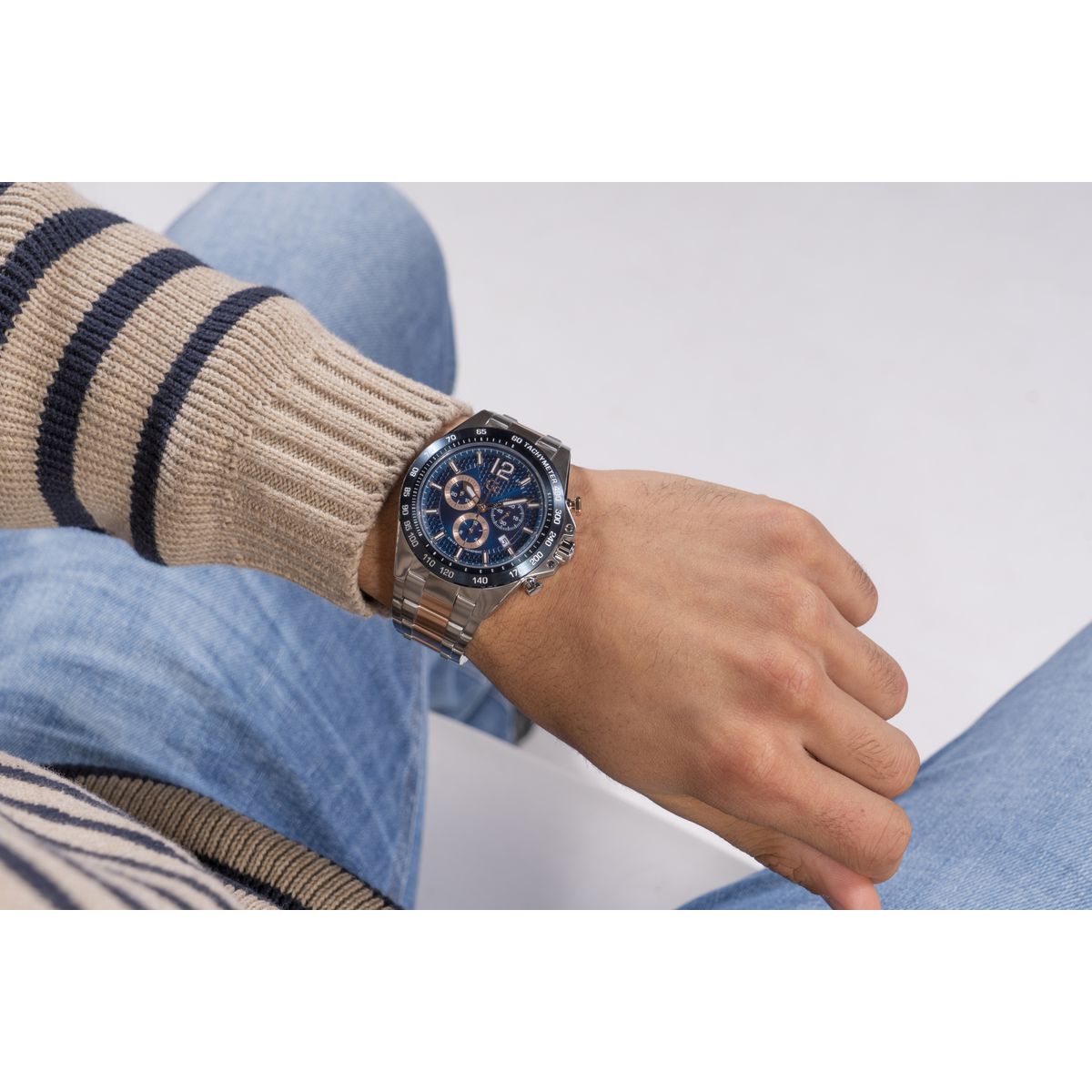 Guess Collection Sportchic Men 44 mm Blue Dial Chronograph Watch Z07004G7MF