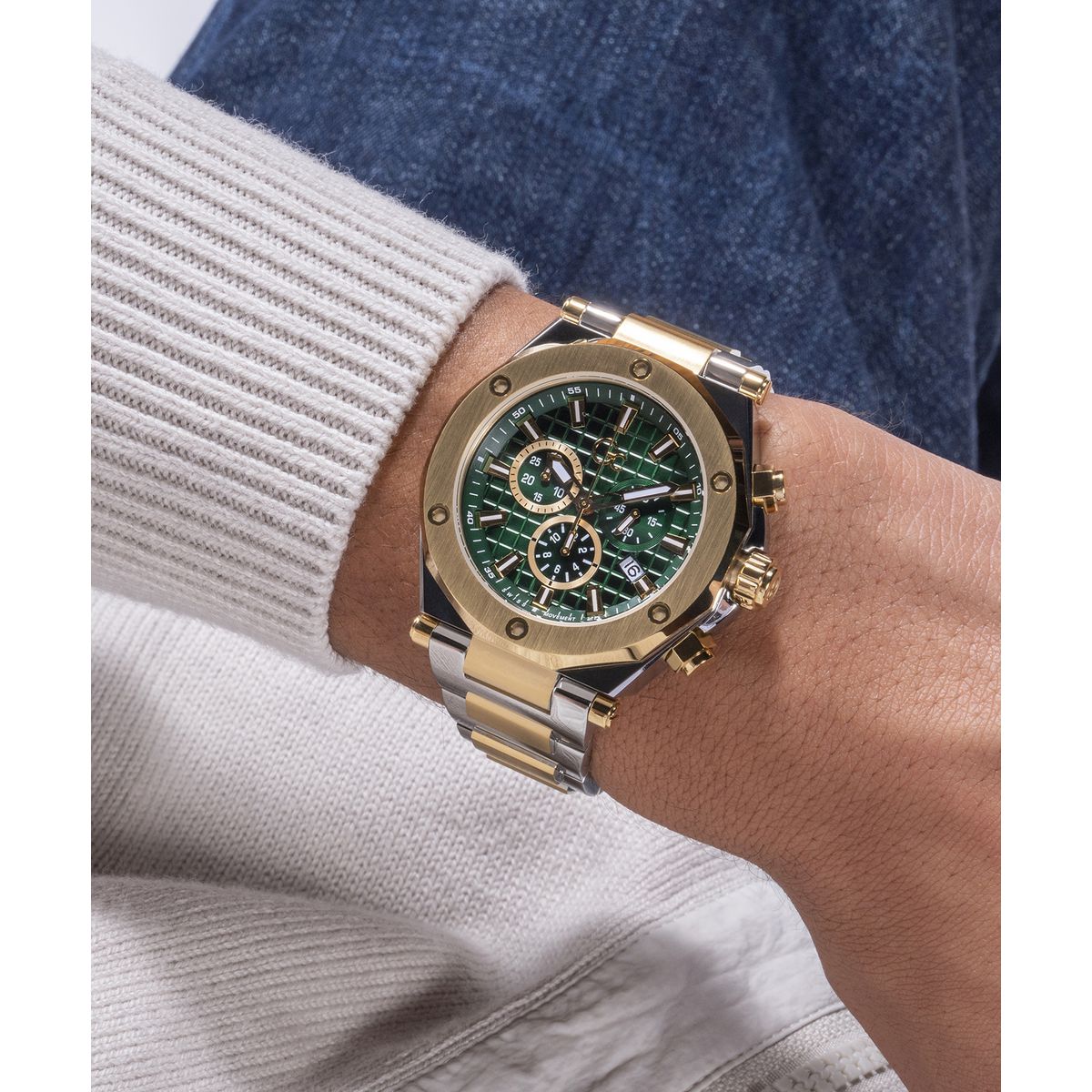 Guess Collection Sportchic Men 44 mm Green Dial Chronograph Watch Z18003G9MF