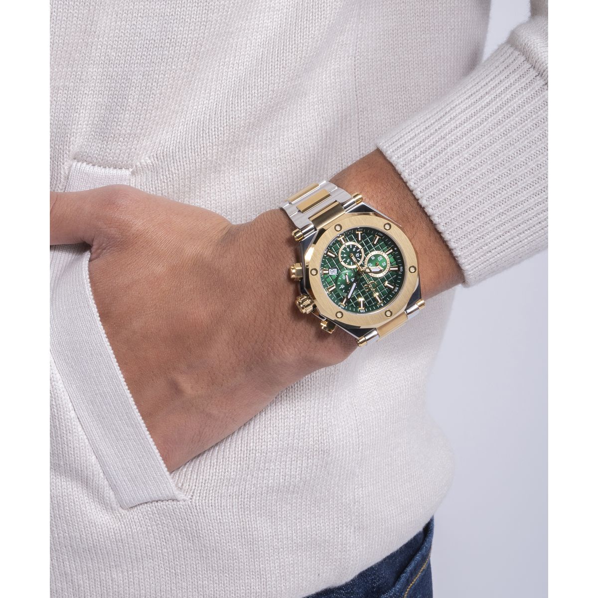 Guess Collection Sportchic Men 44 mm Green Dial Chronograph Watch Z18003G9MF