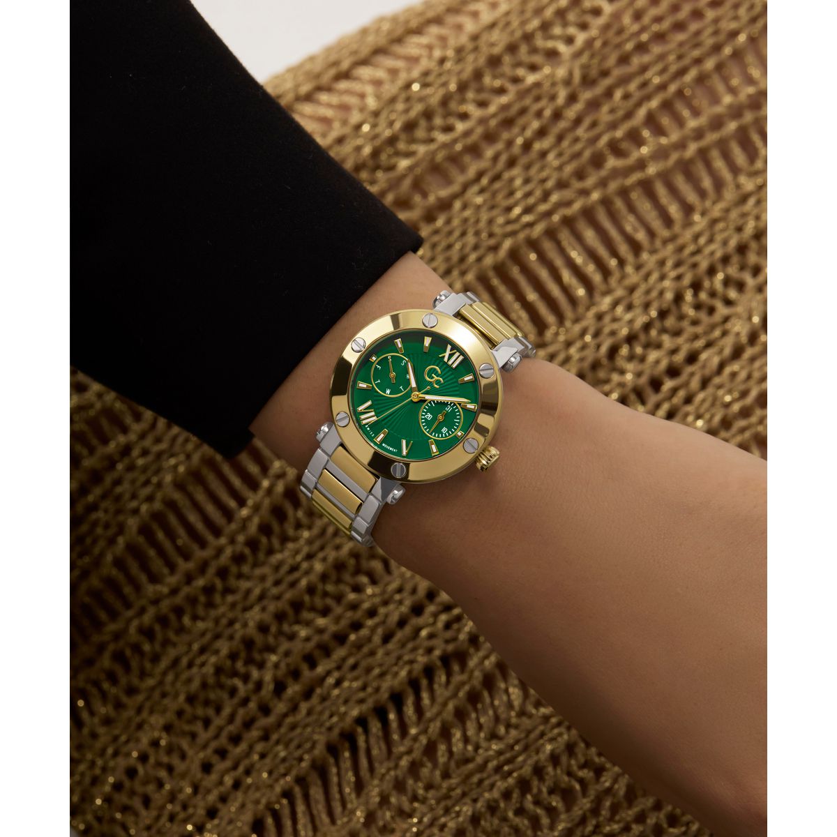 Guess Collection Sportchic Women 36 mm Green Dial Analog Watch Z48003L6MF