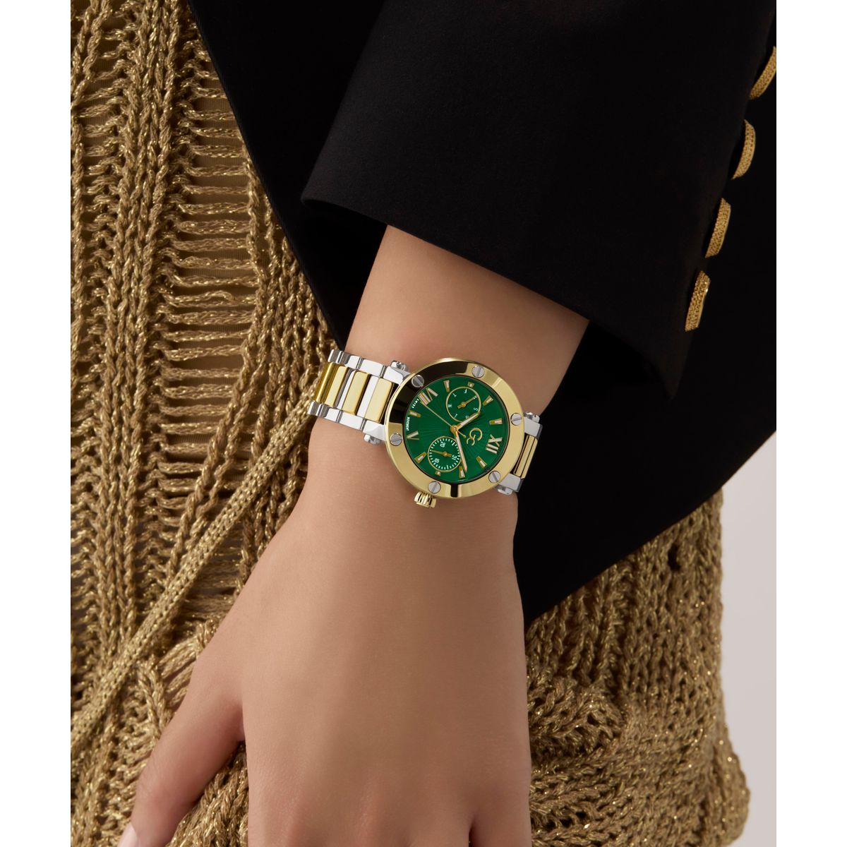 Guess Collection Sportchic Women 36 mm Green Dial Analog Watch Z48003L6MF